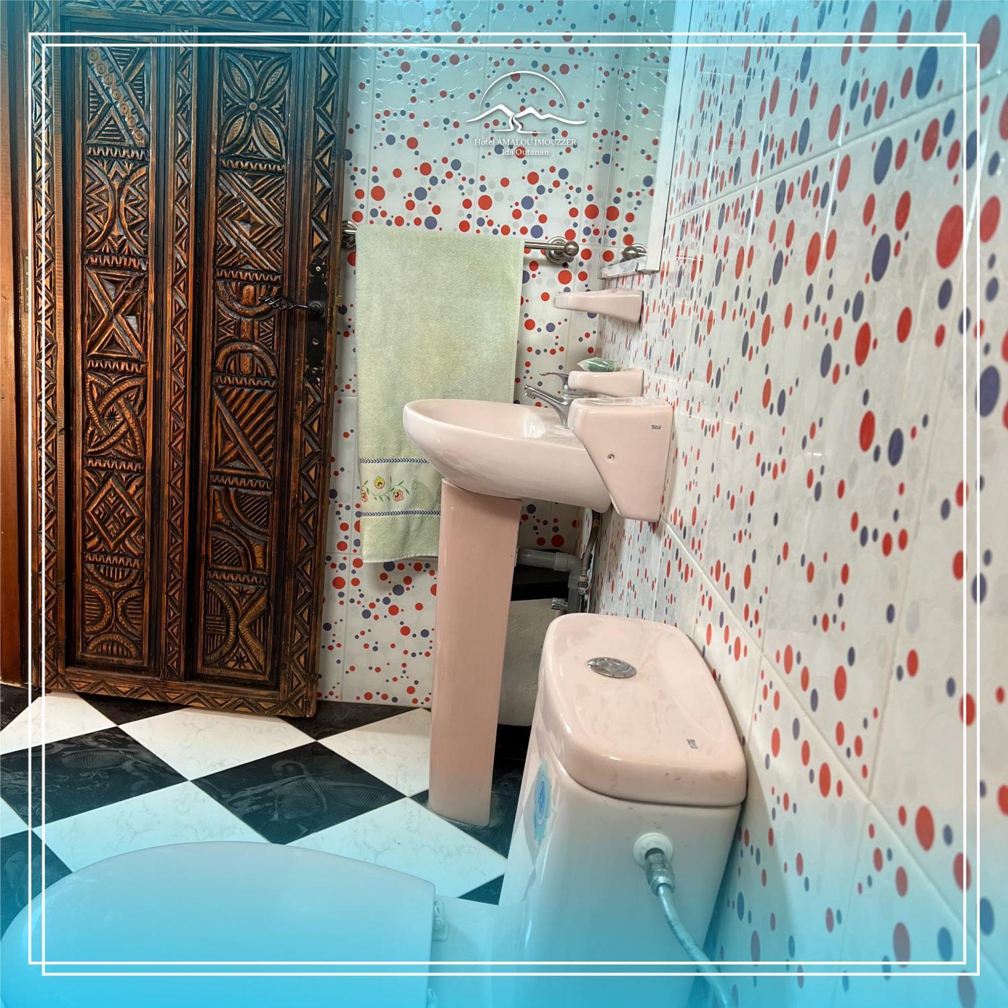 Hotel Amalou Imouzzer Ida Ou Tanane Esterno foto